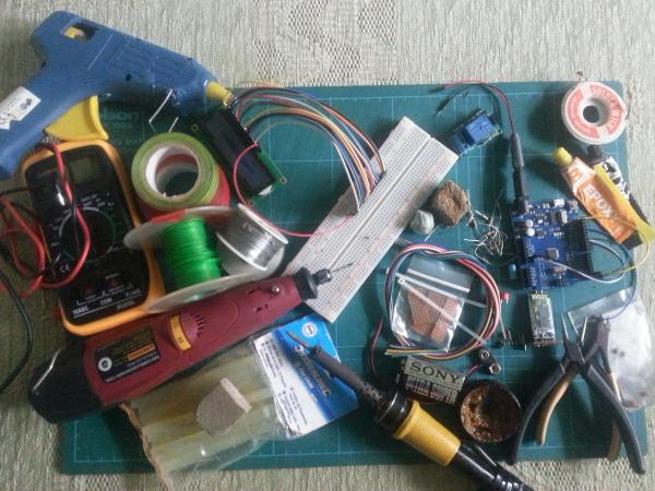 basic hand tools for electronics